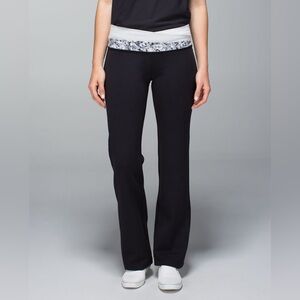 Lululemon Astro Pant (Regular) *Full On Luon - Black/White